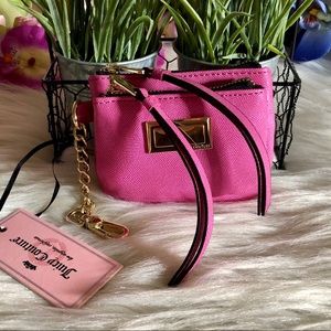❗️SOLD❗️ JUICY COUTURE METALLIC PINK WALLET CLIPON